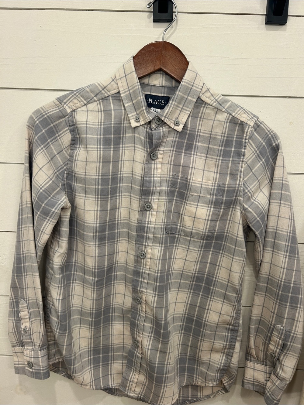 Assorted Boys L-10/12 Long-Sleeve Tops - Green, Maroon, Cream, White, Plaid - Picture 7 of 16